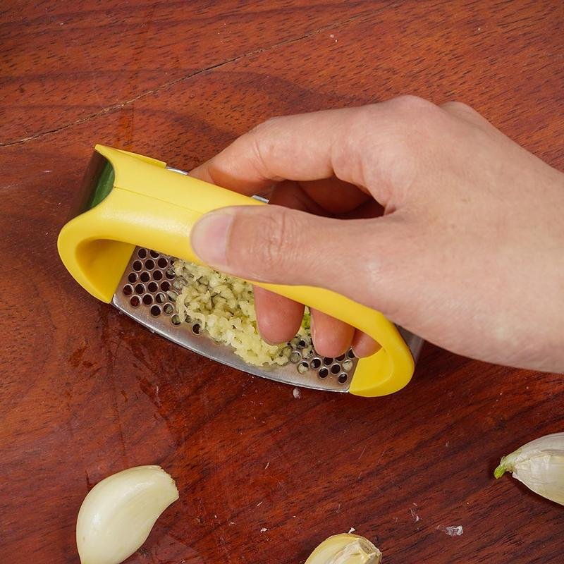 Stainless Steel Garlic Masher Garlic Press Household Manual Curve Fruit Vegetable Tools Kitchen Gadgets - INICOKHOME